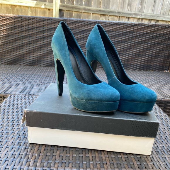 Trouvé Suede Sapphire Pumps 8.5 - Picture 13 of 13